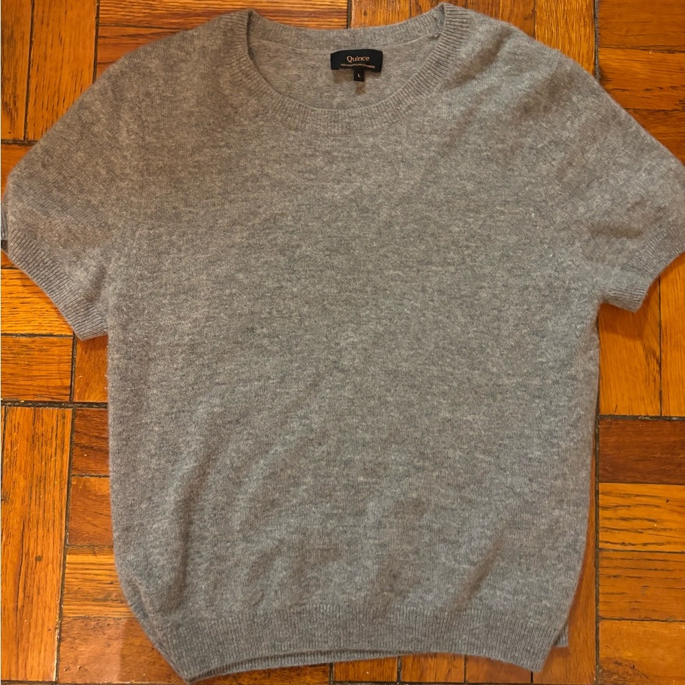 Quince Mongolian Cashmere Tee- Large - Picture 2 of 4